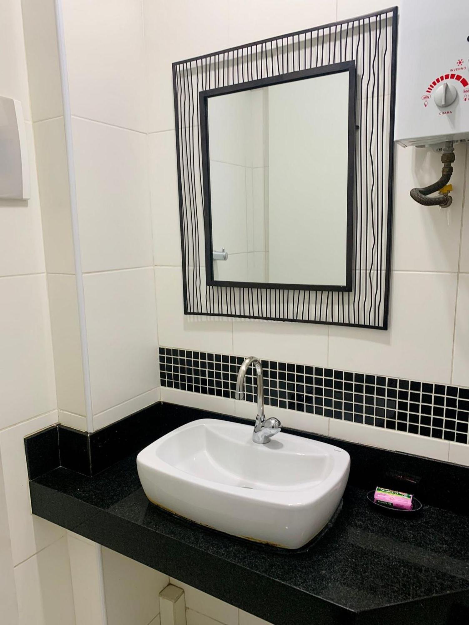 Copacabana - Lindo Apartamento Na Quadra Da Praia Rio de Janeiro Esterno foto